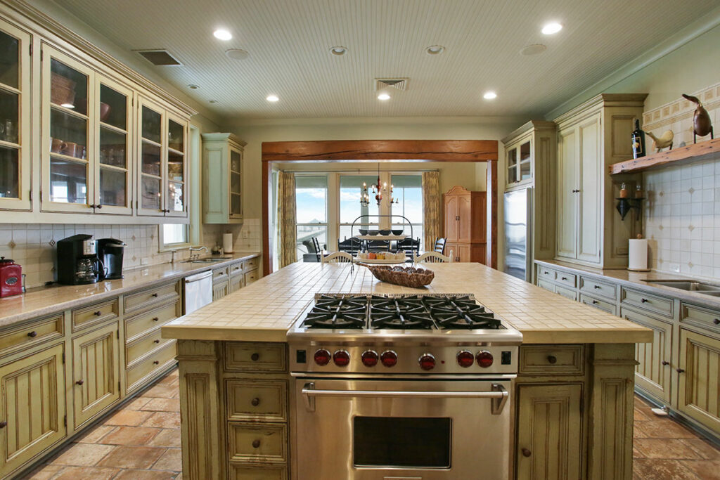 home-interior-kitchen
